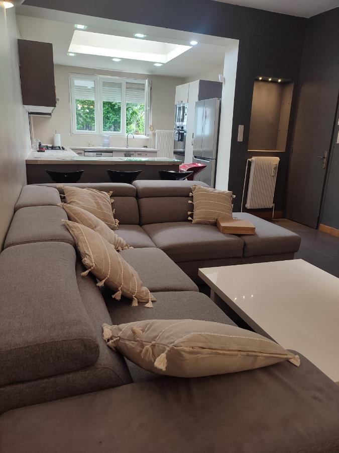Ferienwohnung Chambre Prive Dans Une Maison Avec Terrasse Et Jardin Salles De Bain Partagees Lille Exterior foto