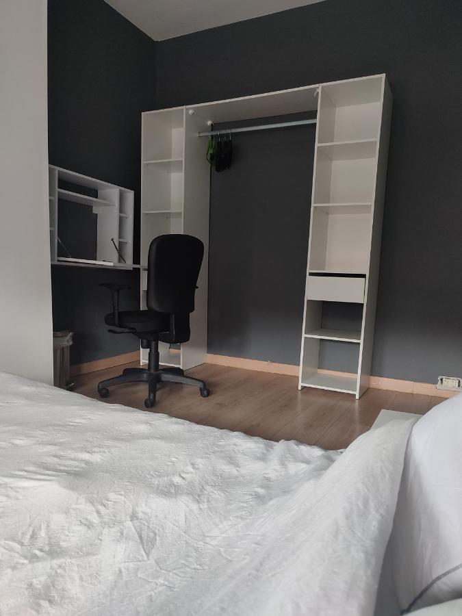 Ferienwohnung Chambre Prive Dans Une Maison Avec Terrasse Et Jardin Salles De Bain Partagees Lille Exterior foto